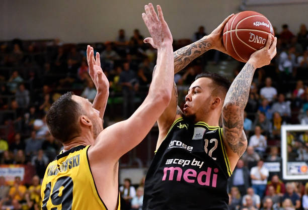 的票务和衍 的票务和衍